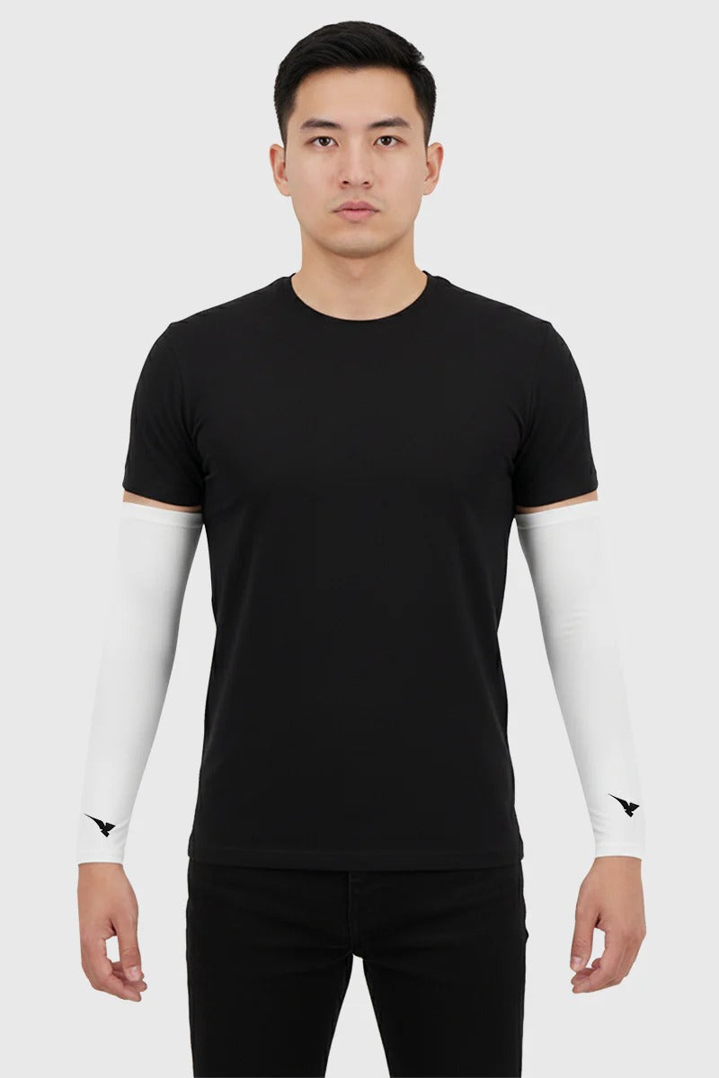 Aguila Sleeves