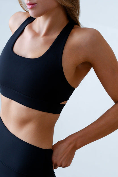 Athletic Core Sculpt X Cross Strap Sports Bra