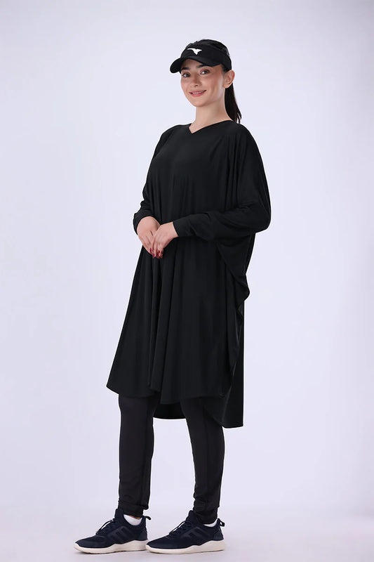 AGUILA Mighty Modest Top Black