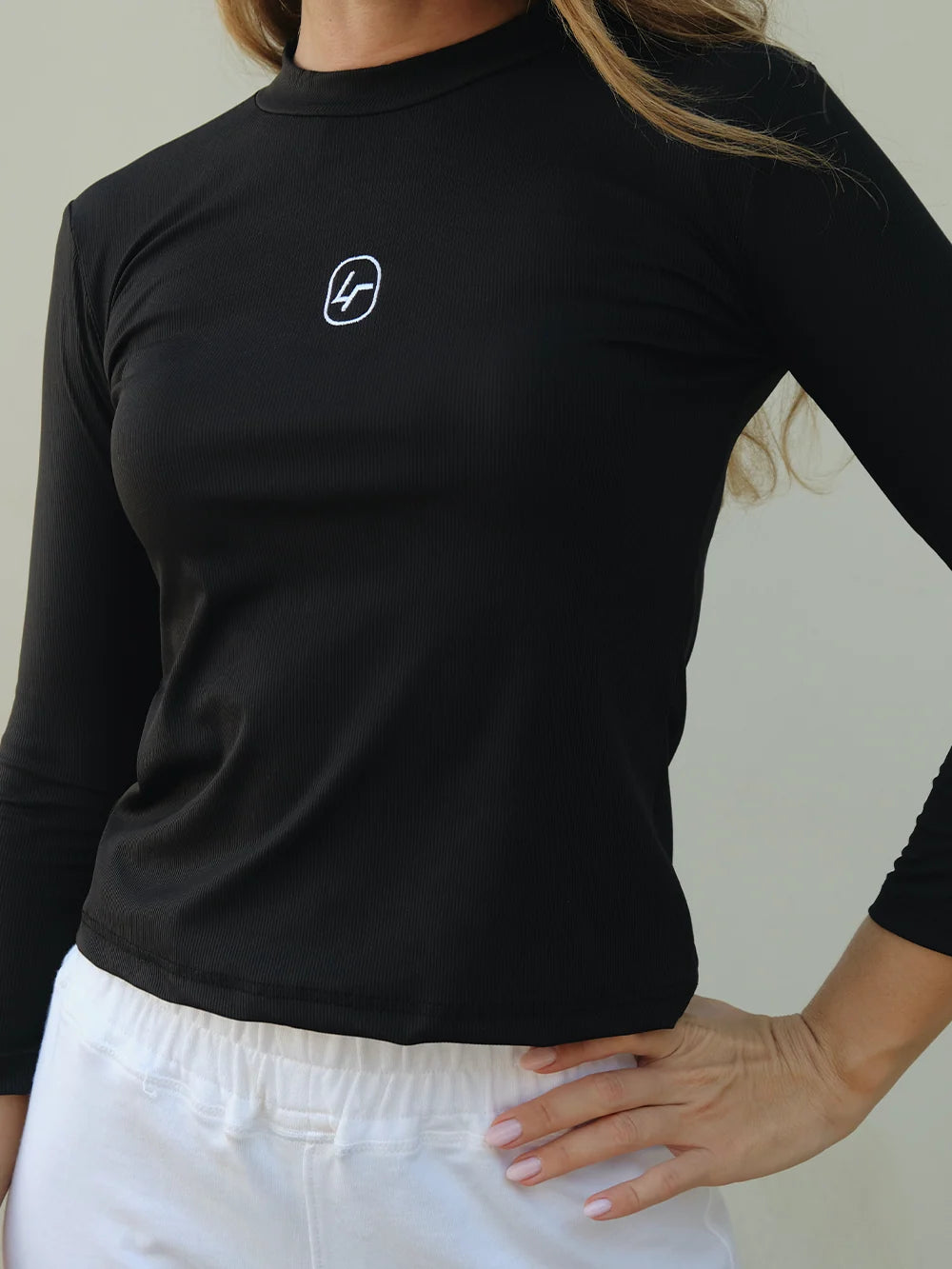 LFA Signature Logo Quarter Sleeve Top