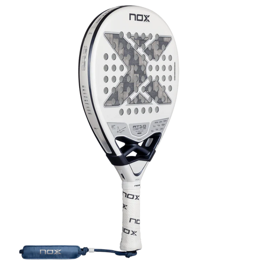 Nox AT10 GENIUS 12K ALUM XTREM LITE BY AGUSTIN TAPIA RACKET 2026