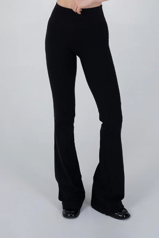 Aguila FitFlare Pant