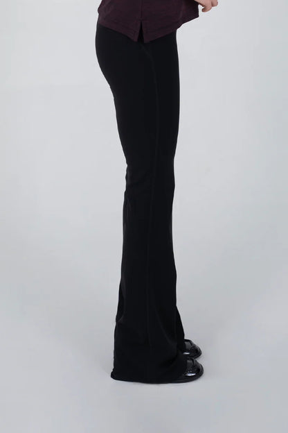 Aguila FitFlare Pant