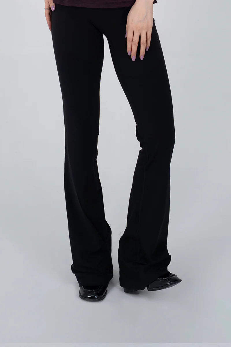Aguila FitFlare Pant