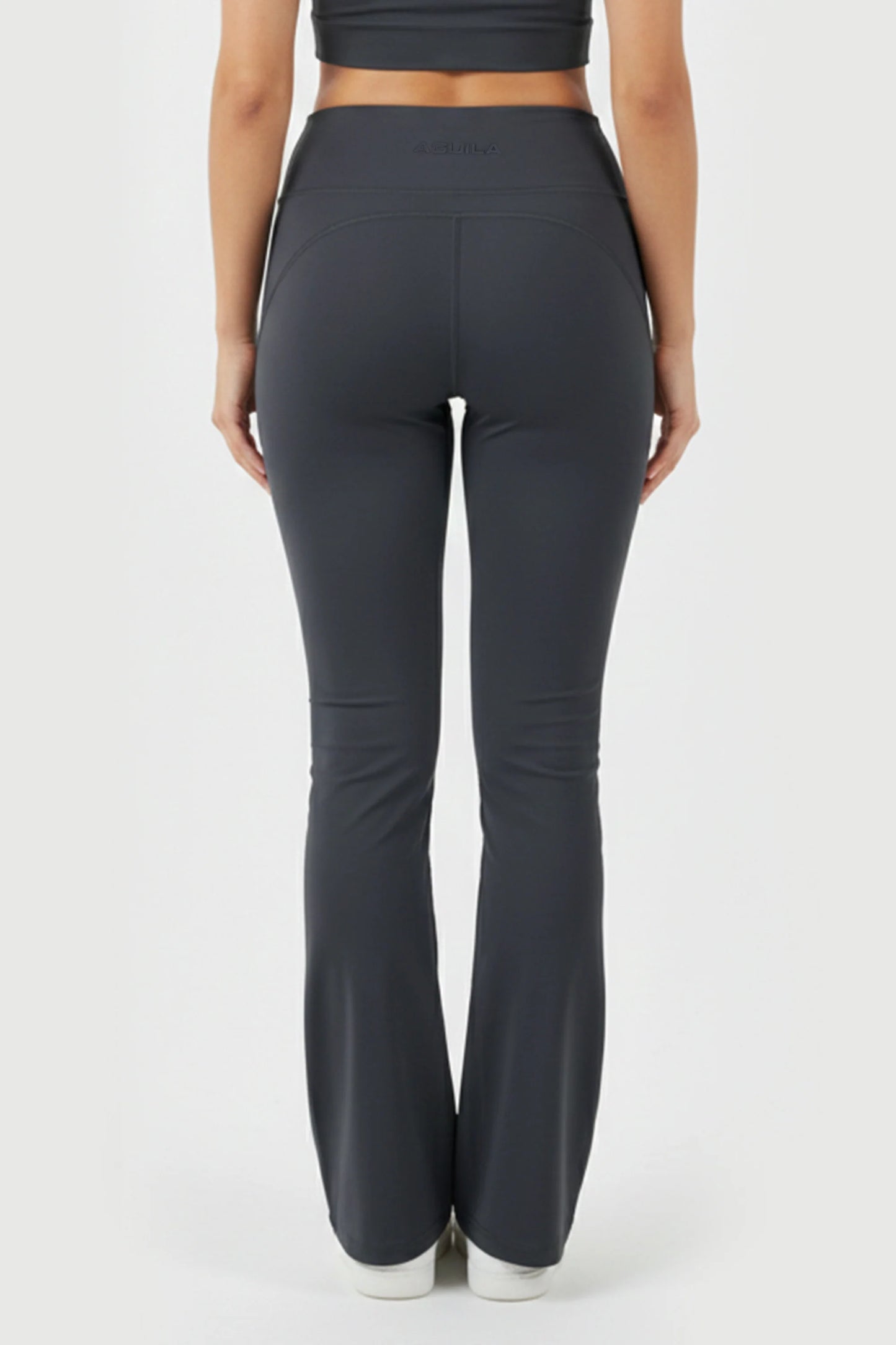 Aguila FitFlare Pant
