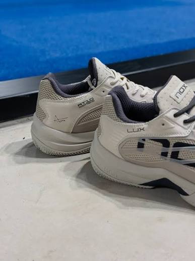 NOX AT10 LUX FEATHER GRAY/RAVEN SHOES